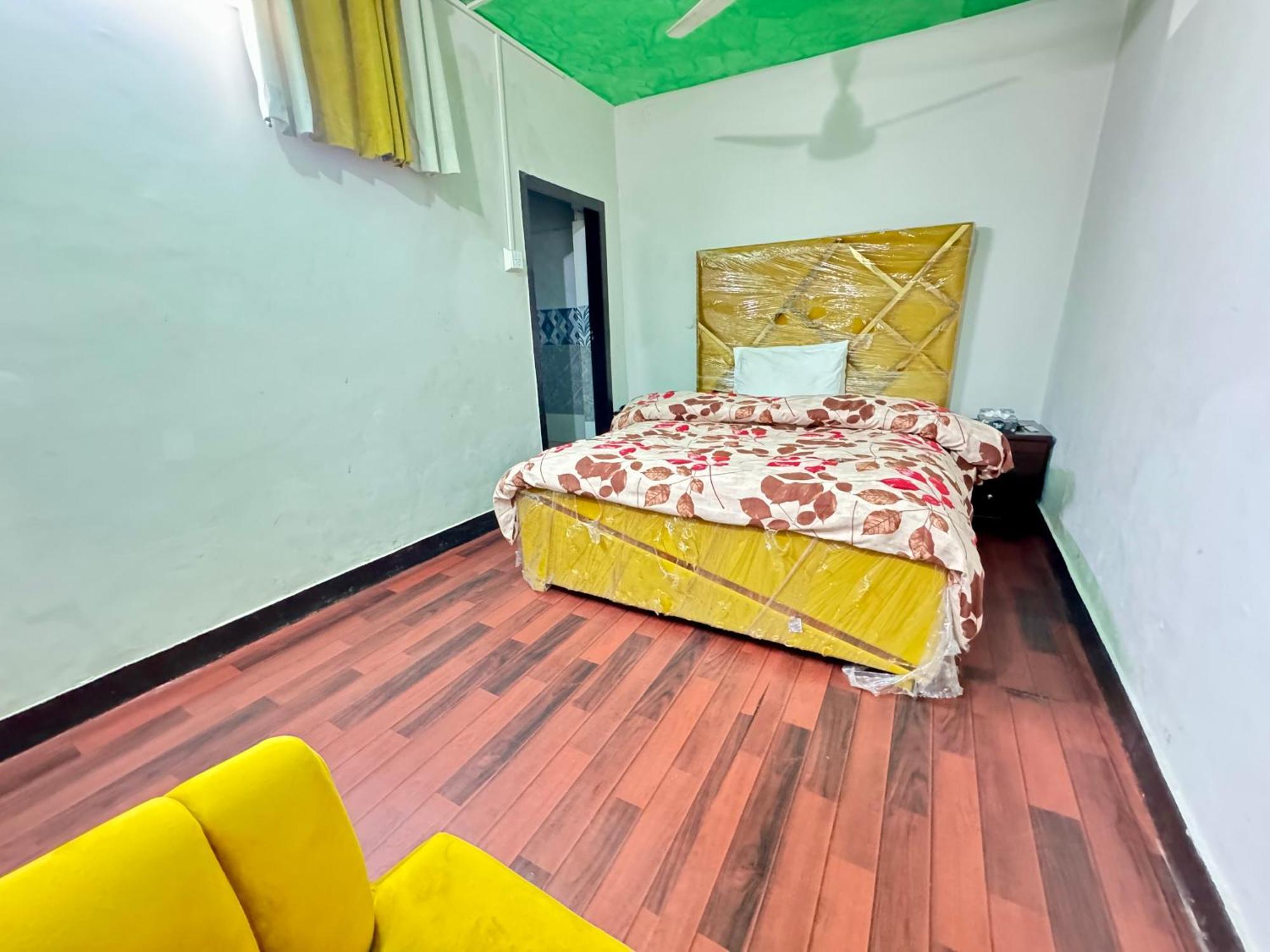 Decent Lodge Guest House Islamabad Buitenkant foto
