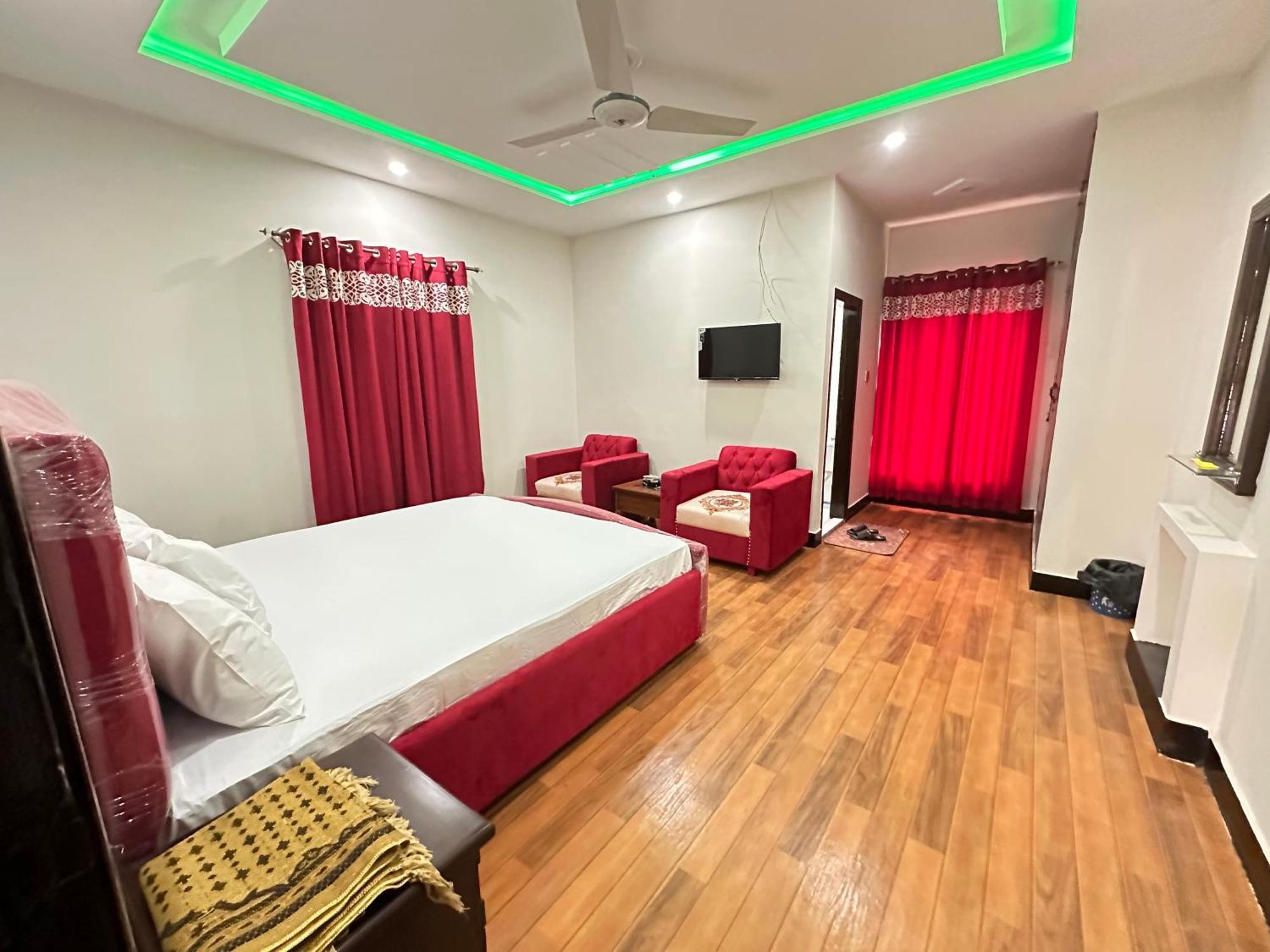 Decent Lodge Guest House Islamabad Buitenkant foto